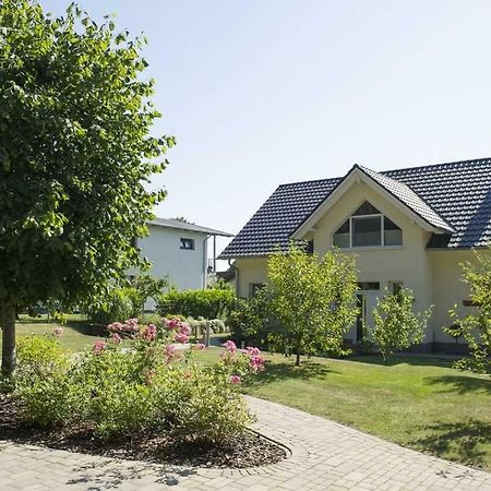 Ferienwohnung Am Waldesrand Sellin  Екстер'єр фото